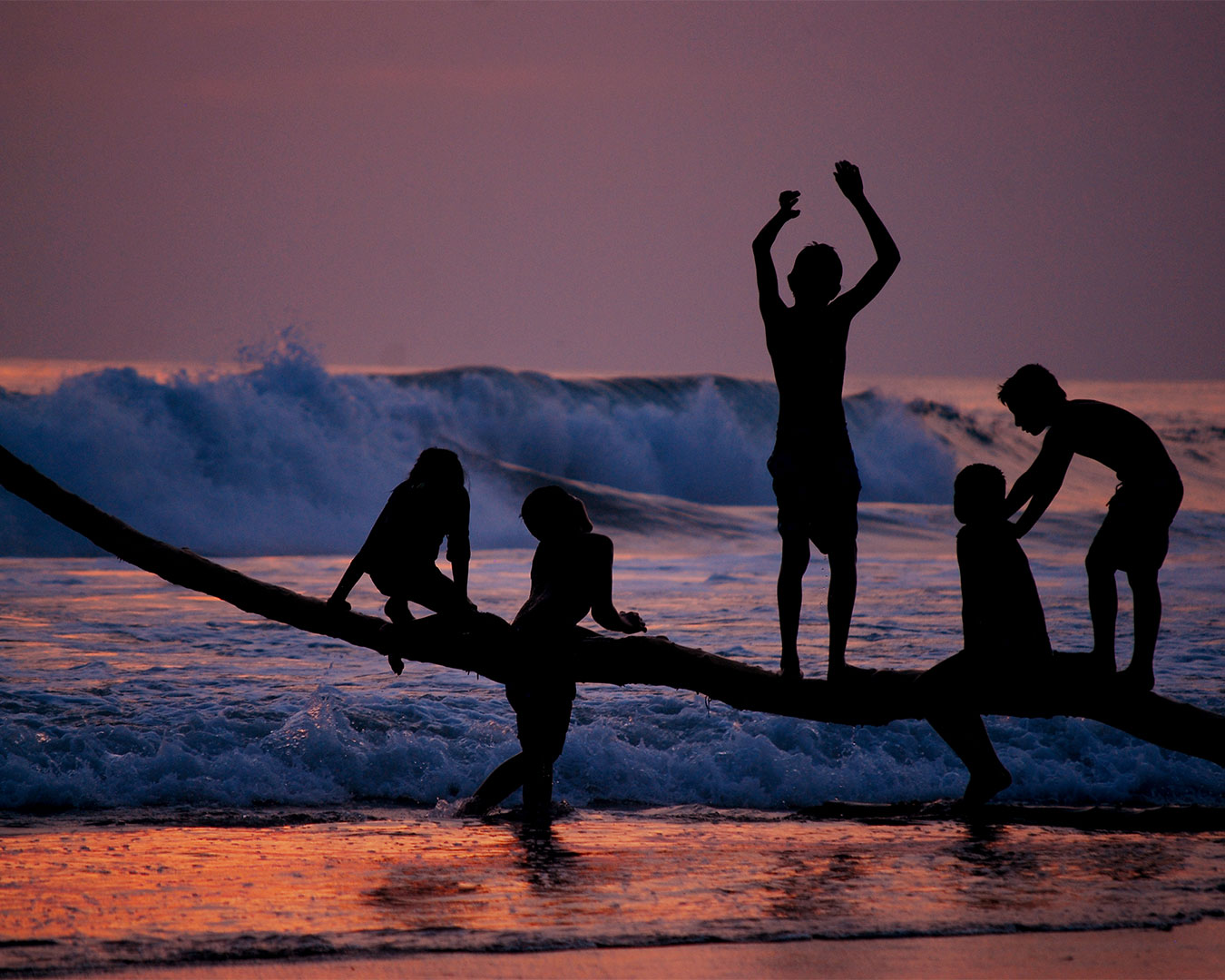 Atardecer en Playa El Real Image
